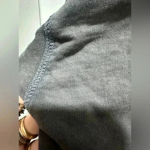 Aerie Oversized Gray Crewneck long sleeve shirt Size Small EUC - Picture 5 of 7